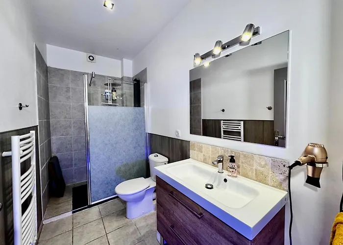 Apartamento 250m2 - 8mn Walking Distance Palais Festivals And Cannes