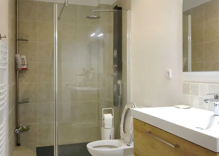 250m2 - 8mn Walking Distance Palais Festivals And